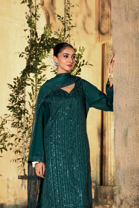 KARI NOIR  EXCLUSIVE CHIKANKARI  FESTIVE EDIT