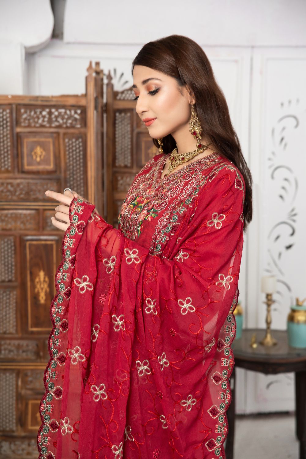 Unstitched - 3Pc Sulb Cotton Embroidered Suit
