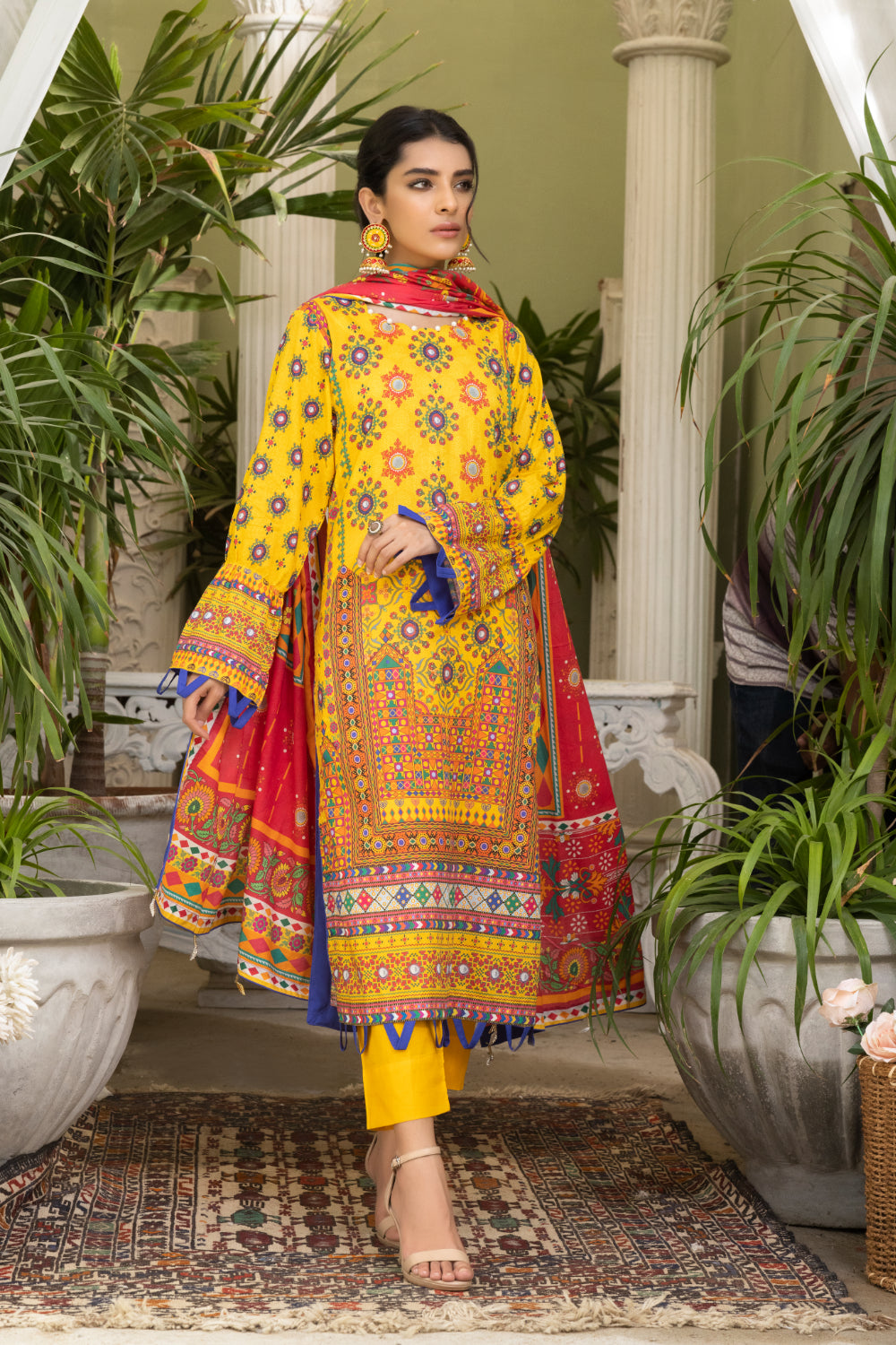Digital Printed Lawn -3pc Unstitched-Yellow